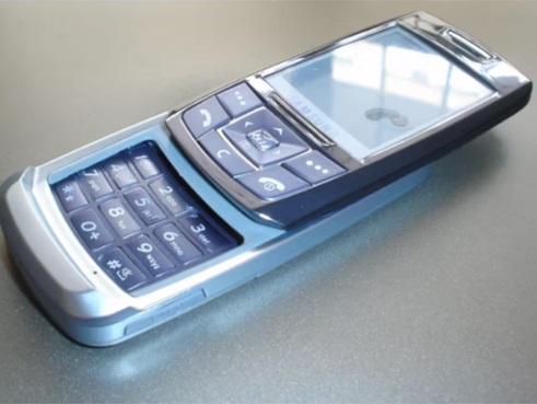 Samsung E250 Telefon Kasası (Mavi)