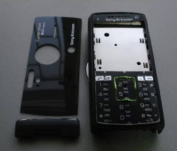 Sony Ericsson K850 Telefon Kasası