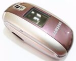 Samsung E530 Pembe Telefon Kasası