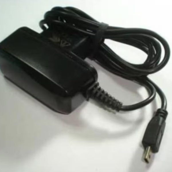 Vodafone VDF-225 Telefon Şarj Cihazı